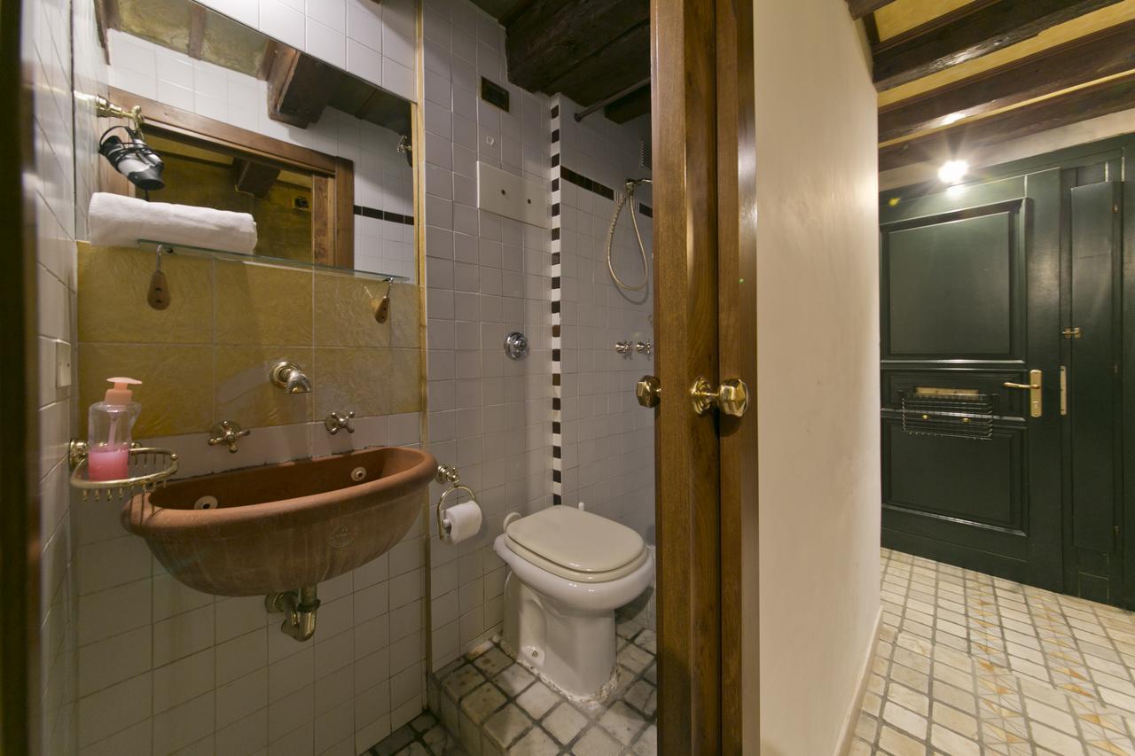 Apartment Budget San Marco Venedig Eksteriør billede